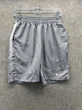 Nike Dri-FIT Shorts Mens Small Gray Athletic Running 7 Inseam 830821-036